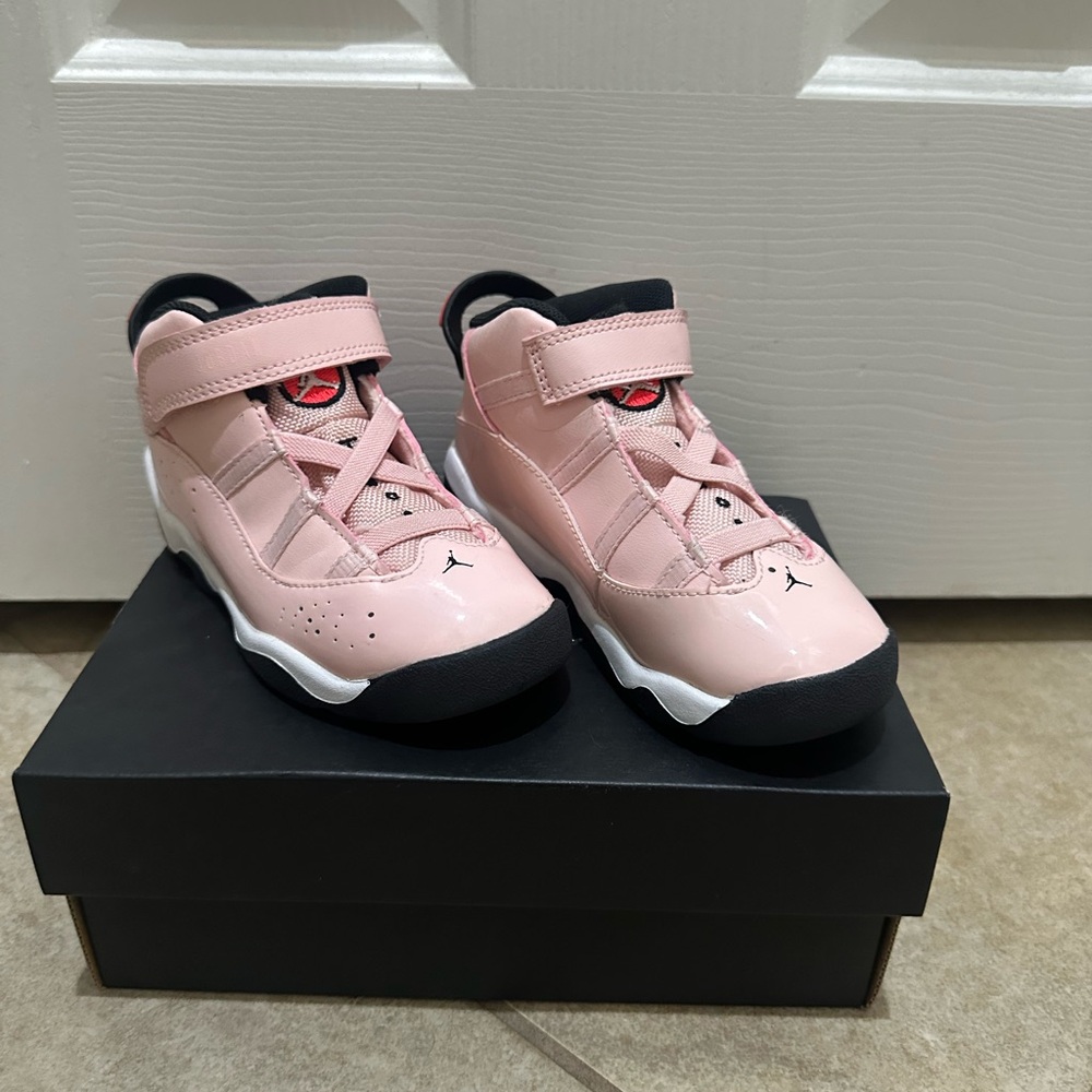 Jordan Kids 6 Rings in Pink and Black
